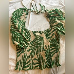 H&M women’s cropped blouse